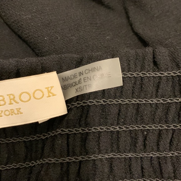 Ladies Ramy Brook off the shoulder top - Picture 7 of 7